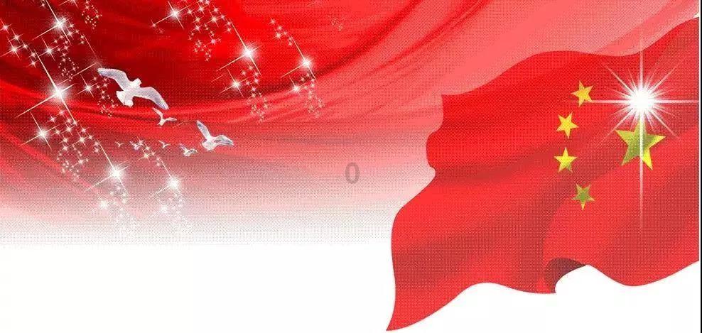 武汉东西湖走马岭街举办年货节,超35家本土食品企业参展,展会持续至24日